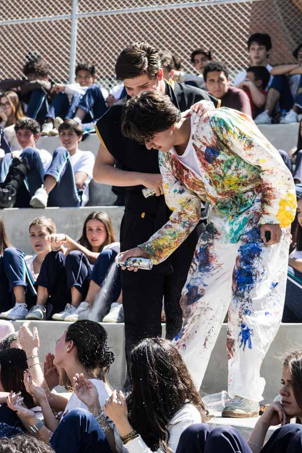 Ir a la Siguiente Foto