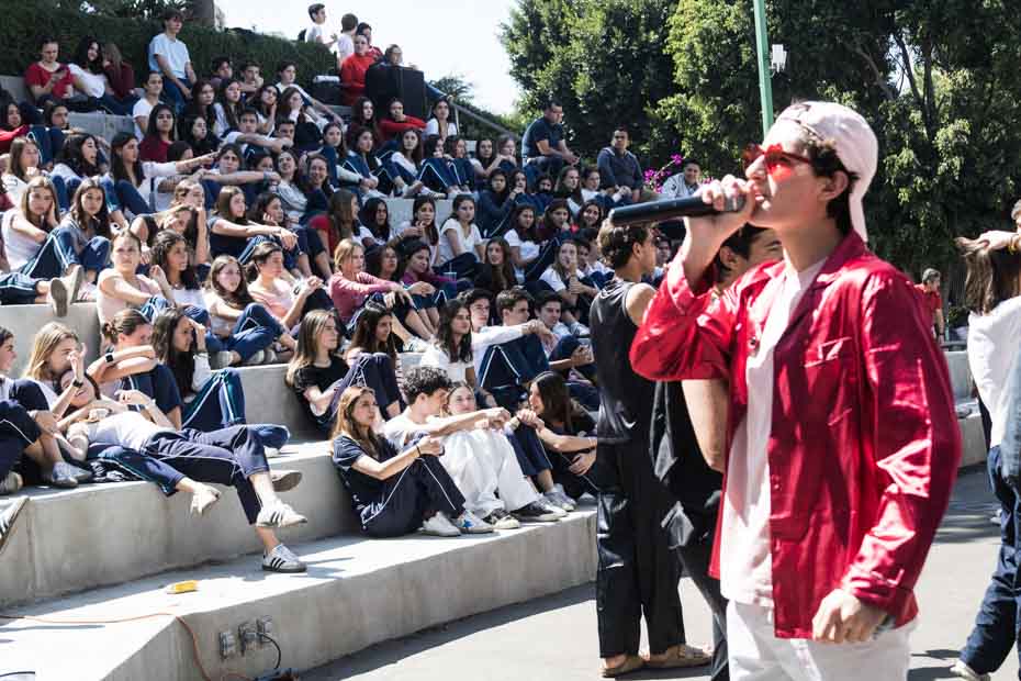 Ir a la Siguiente Foto