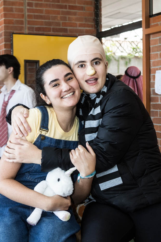 Ir a la Siguiente Foto