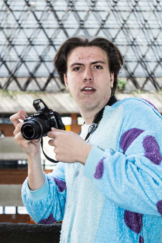 Ir a la Siguiente Foto