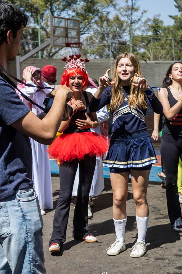 Ir a la Siguiente Foto