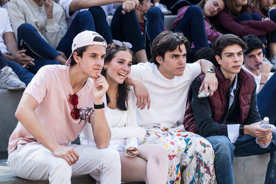 Ir a la Siguiente Foto