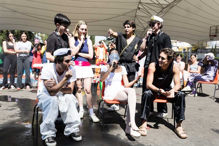 Ir a la Siguiente Foto