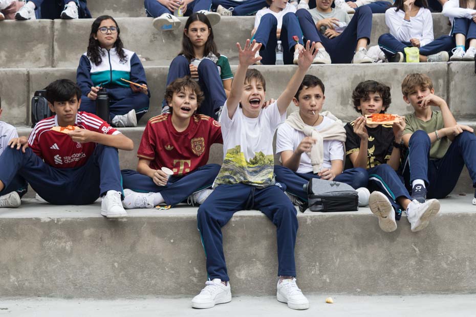 Ir a la Siguiente Foto