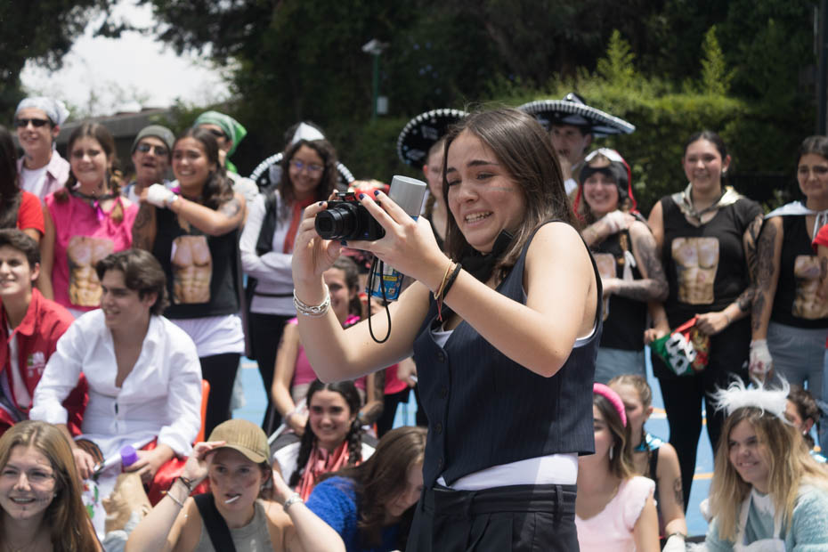 Ir a la Siguiente Foto