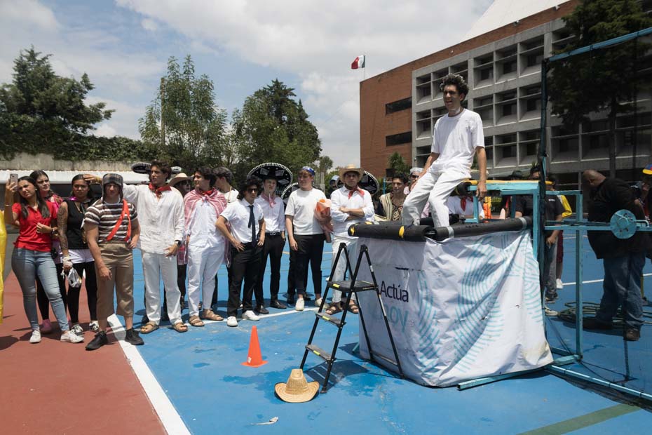 Ir a la Siguiente Foto