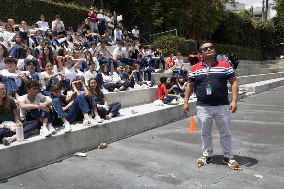 Ir a la Siguiente Foto