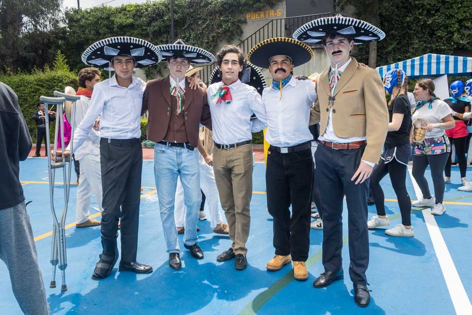 Ir a la Siguiente Foto