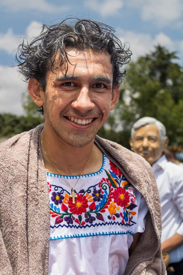 Ir a la Siguiente Foto