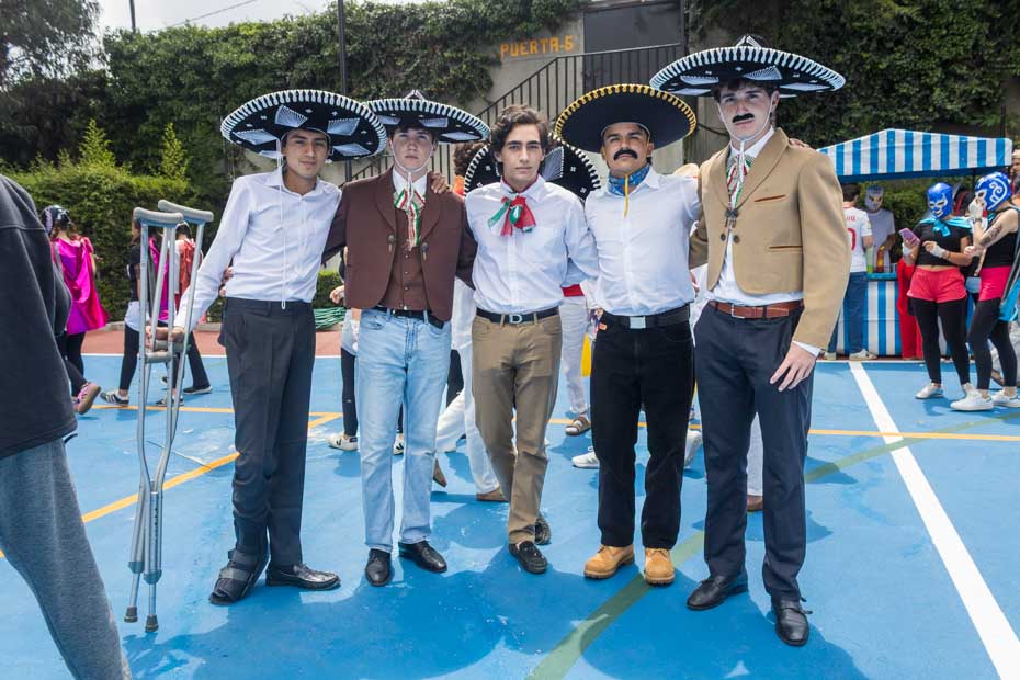 Ir a la Siguiente Foto