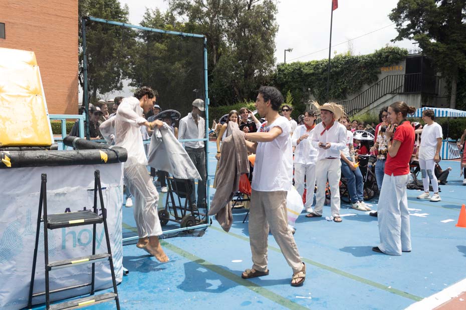 Ir a la Siguiente Foto