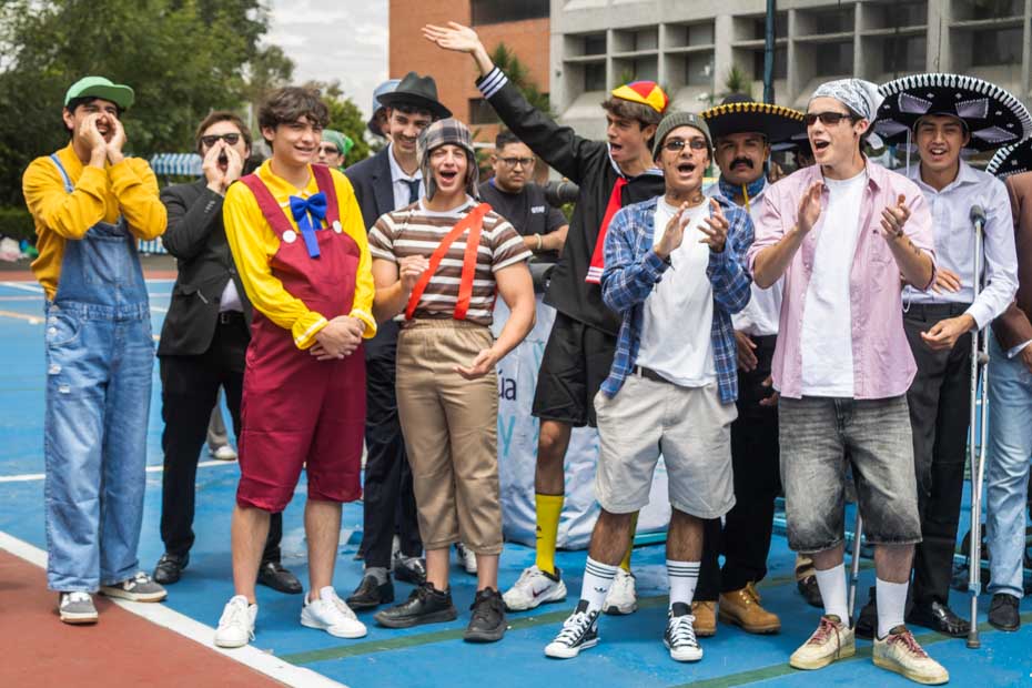 Ir a la Siguiente Foto