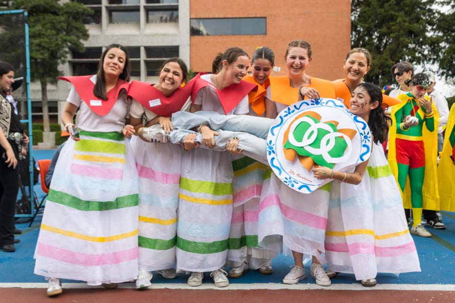 Ir a la Siguiente Foto