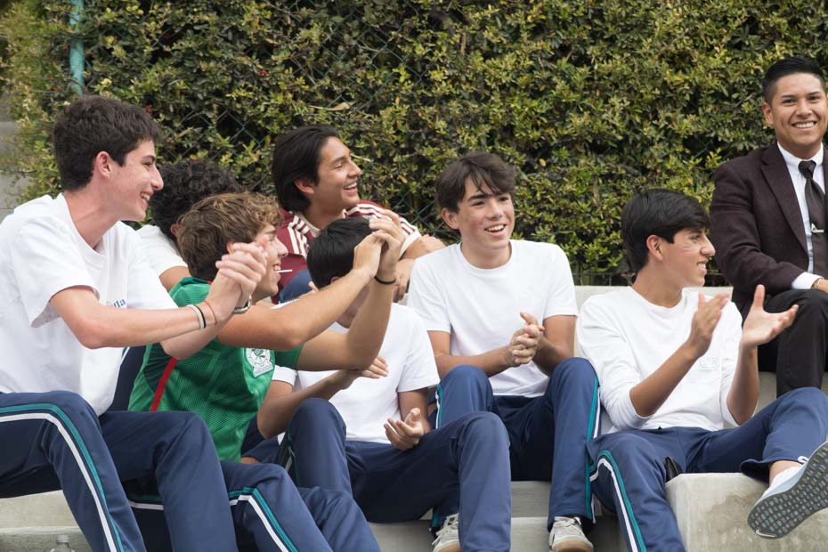 Ir a la Siguiente Foto