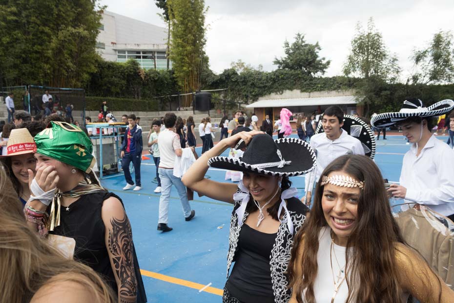 Ir a la Siguiente Foto