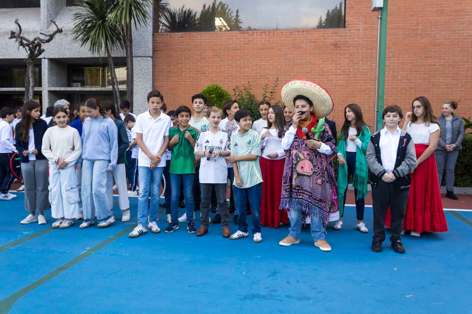 Ir a la Siguiente Foto