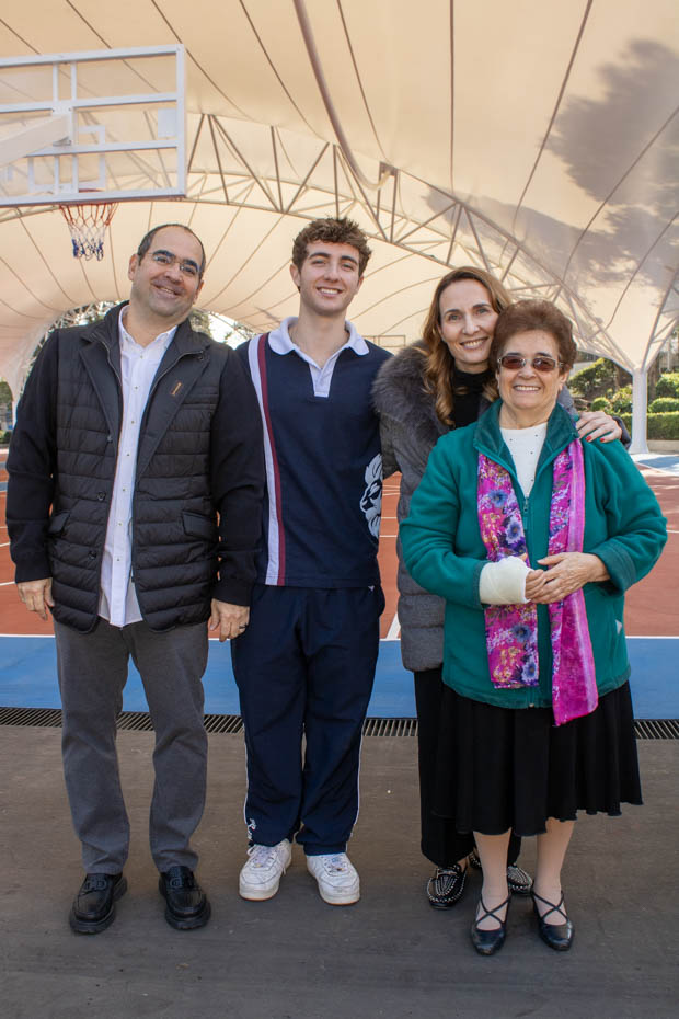 Ir a la Siguiente Foto