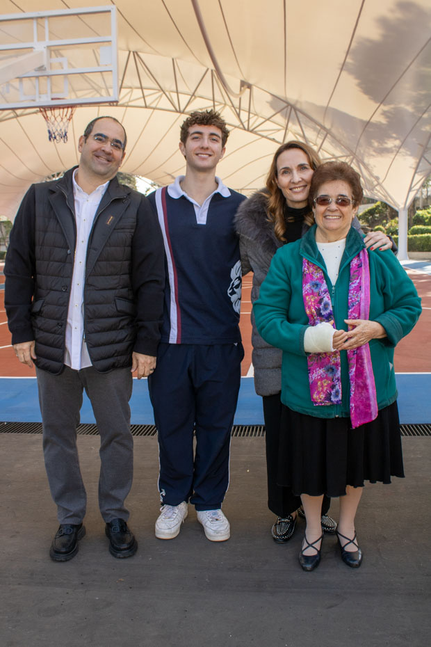 Ir a la Siguiente Foto