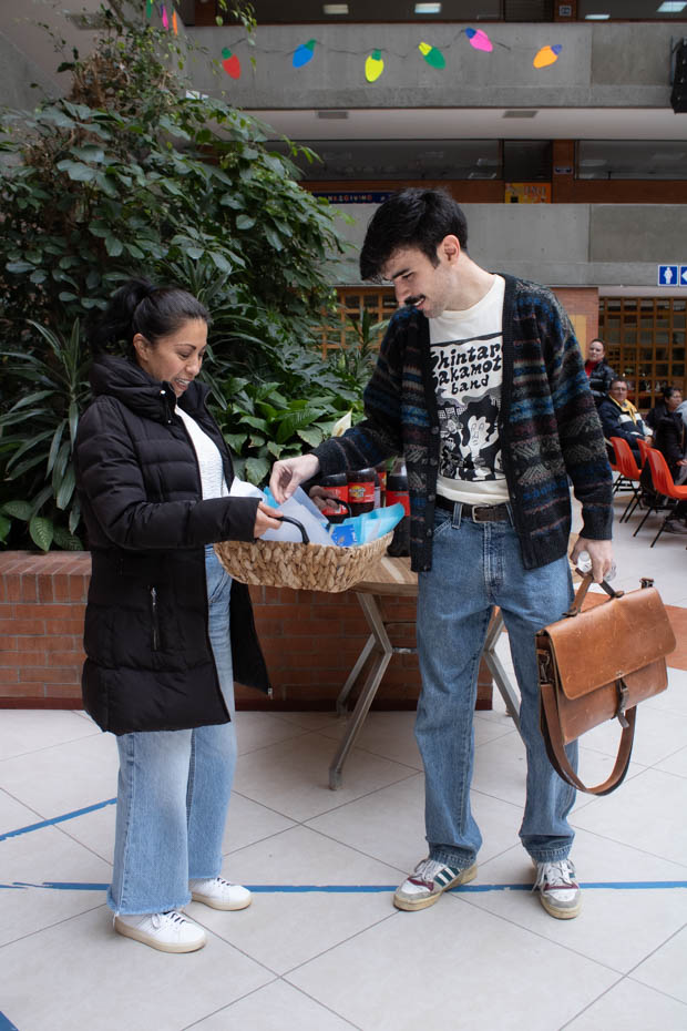 Ir a la Siguiente Foto