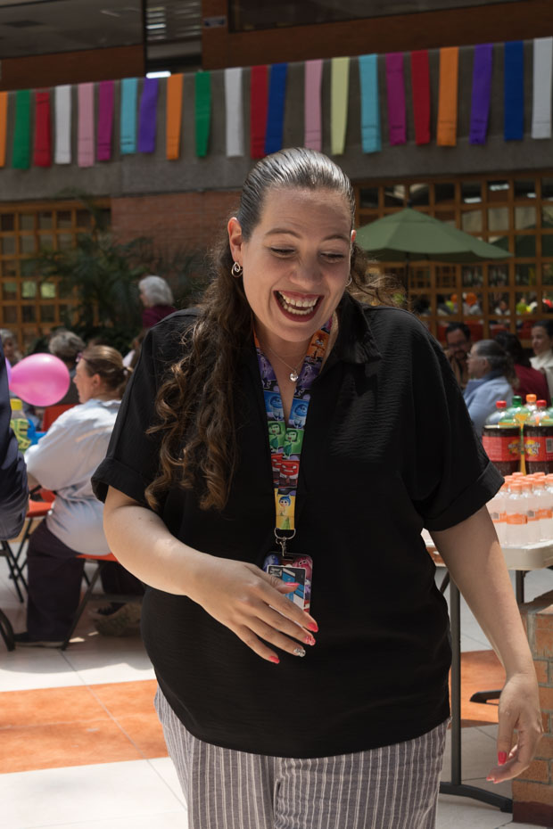 Ir a la Siguiente Foto