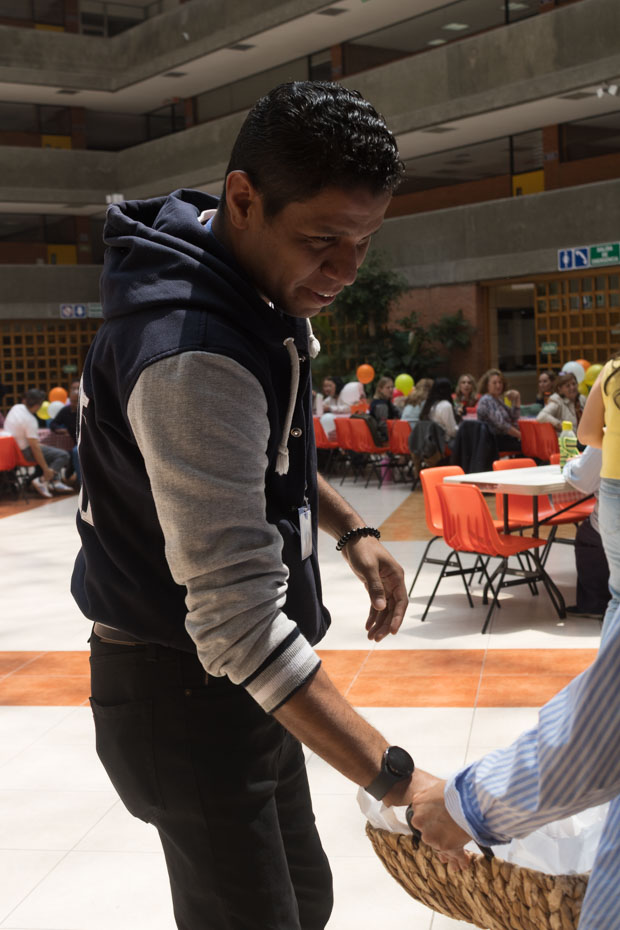 Ir a la Siguiente Foto