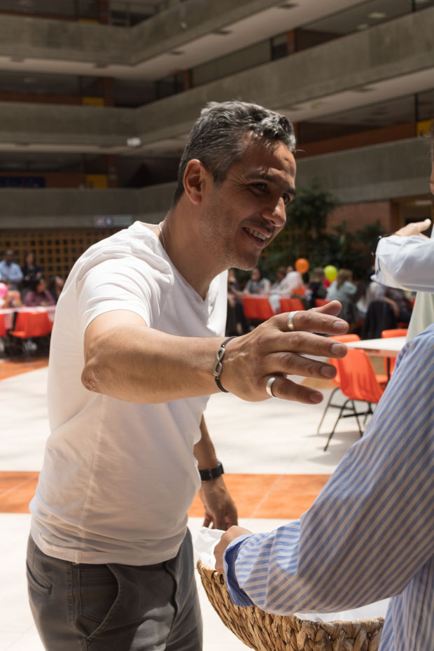 Ir a la Siguiente Foto