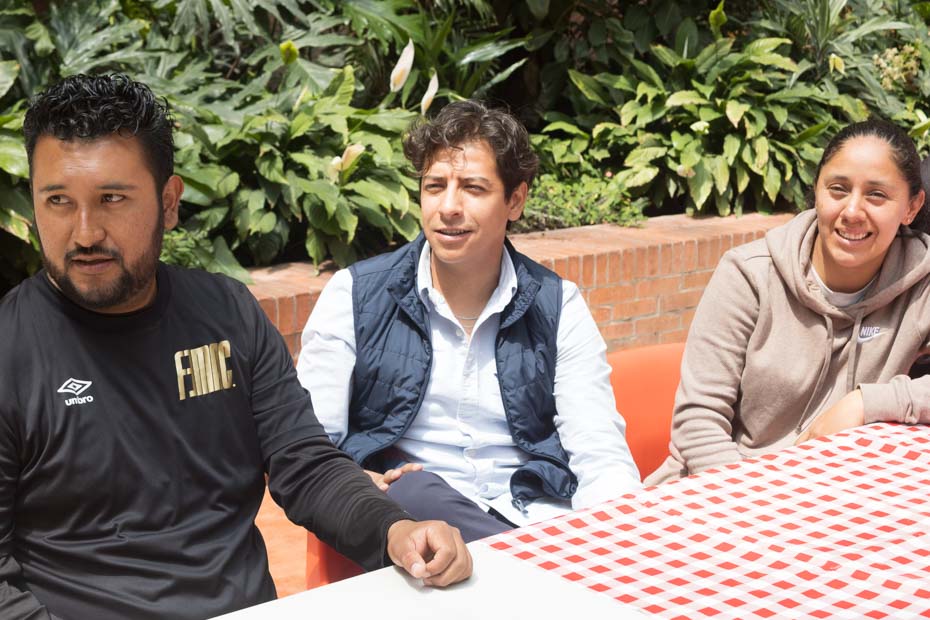 Ir a la Siguiente Foto