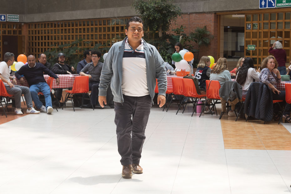 Ir a la Siguiente Foto