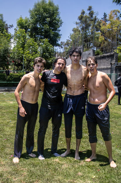 Ir a la Siguiente Foto