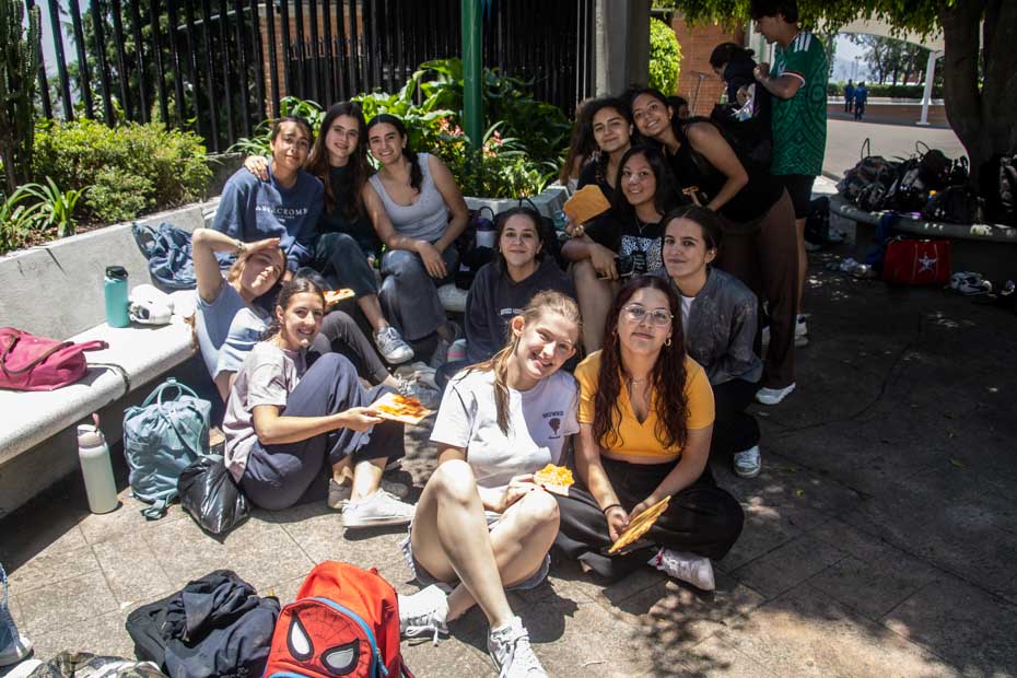 Ir a la Siguiente Foto