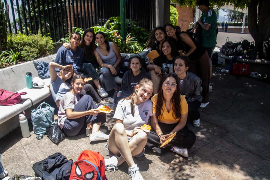 Ir a la Siguiente Foto