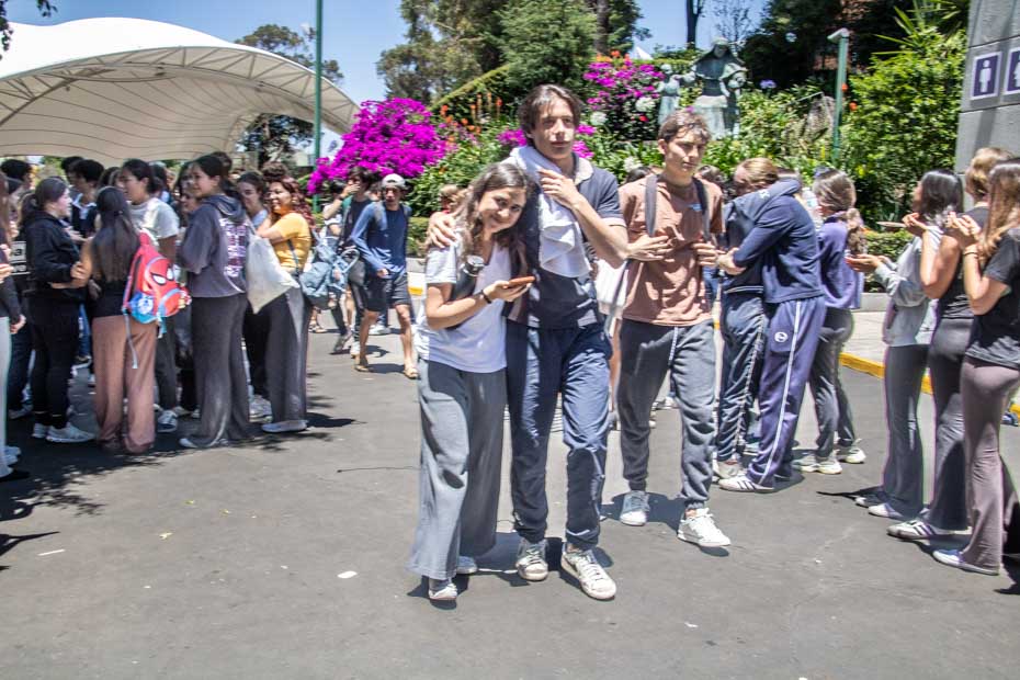 Ir a la Siguiente Foto