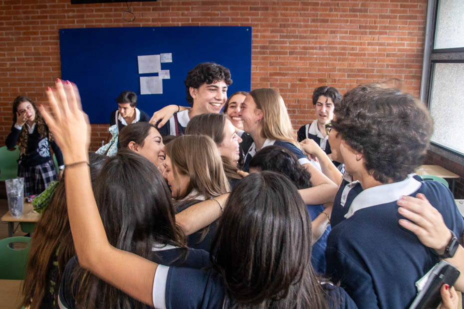 Ir a la Siguiente Foto