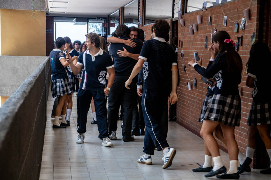 Ir a la Siguiente Foto