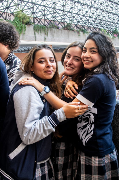 Ir a la Siguiente Foto