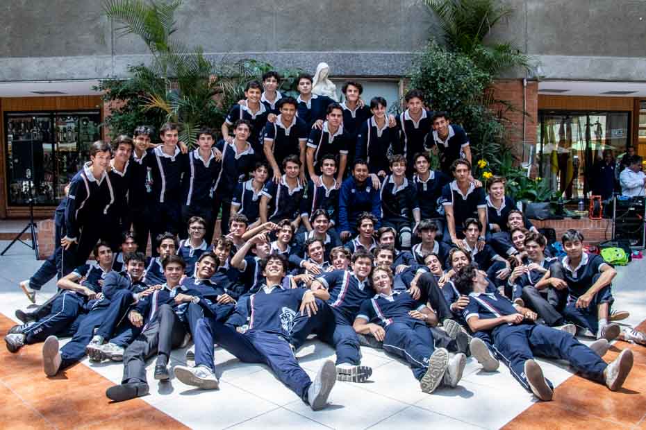 Ir a la Siguiente Foto