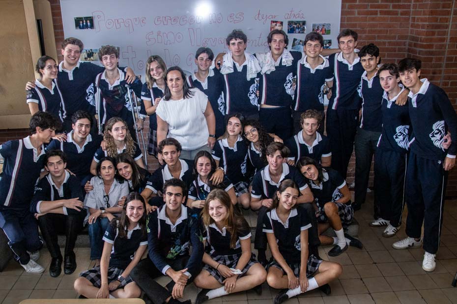 Ir a la Siguiente Foto