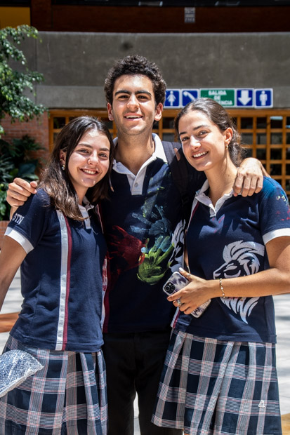 Ir a la Siguiente Foto