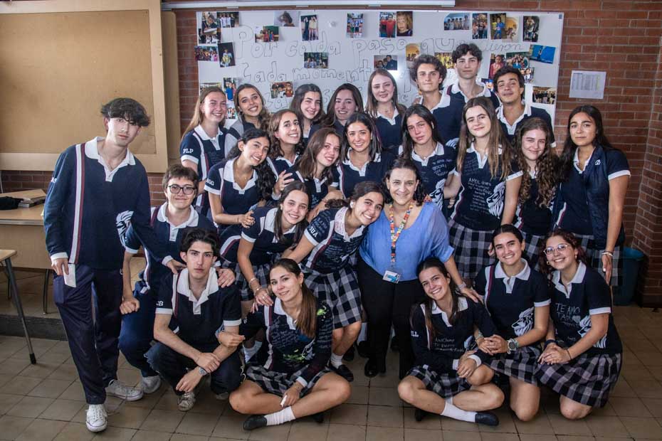 Ir a la Siguiente Foto