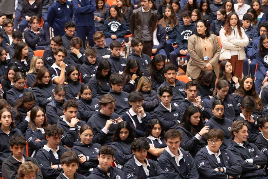 Ir a la Siguiente Foto