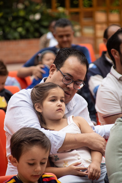 Ir a la Siguiente Foto