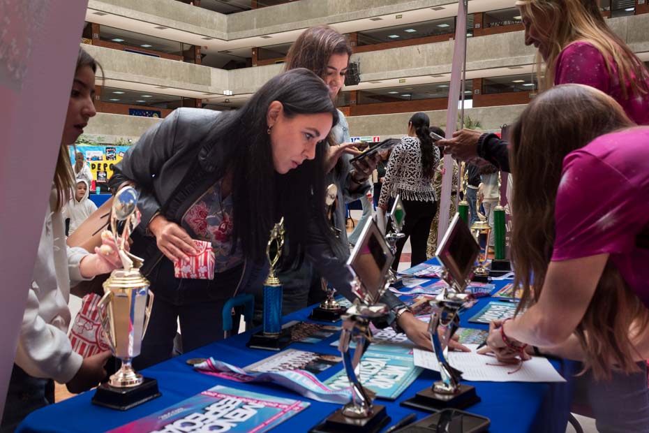 Ir a la Siguiente Foto