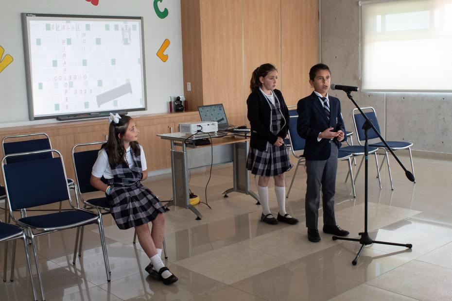 Ir a la Siguiente Foto