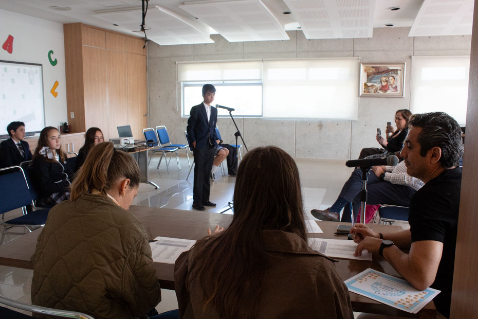 Ir a la Siguiente Foto