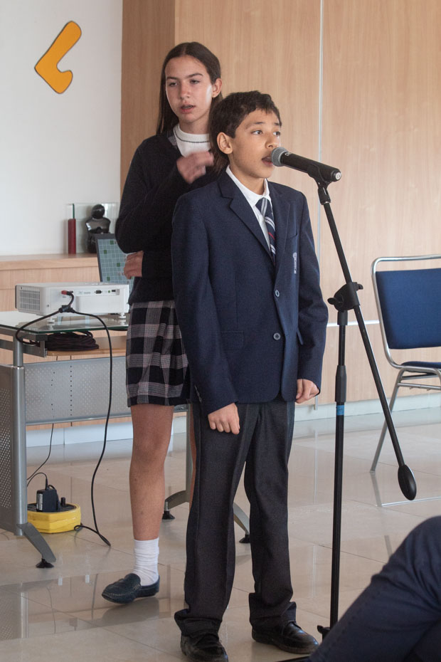 Ir a la Siguiente Foto