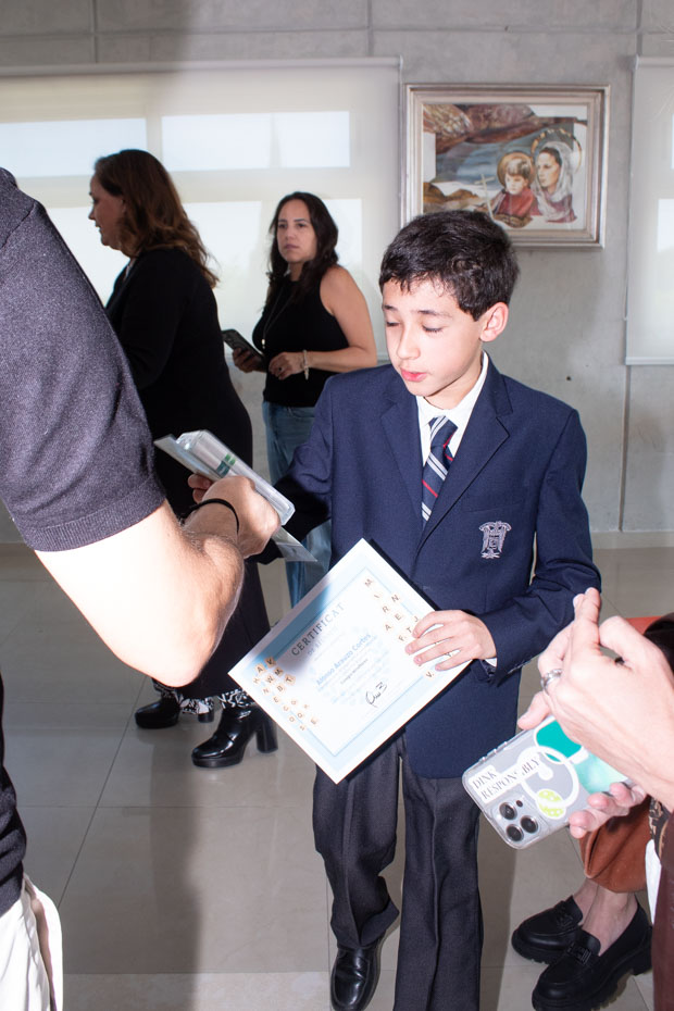 Ir a la Siguiente Foto