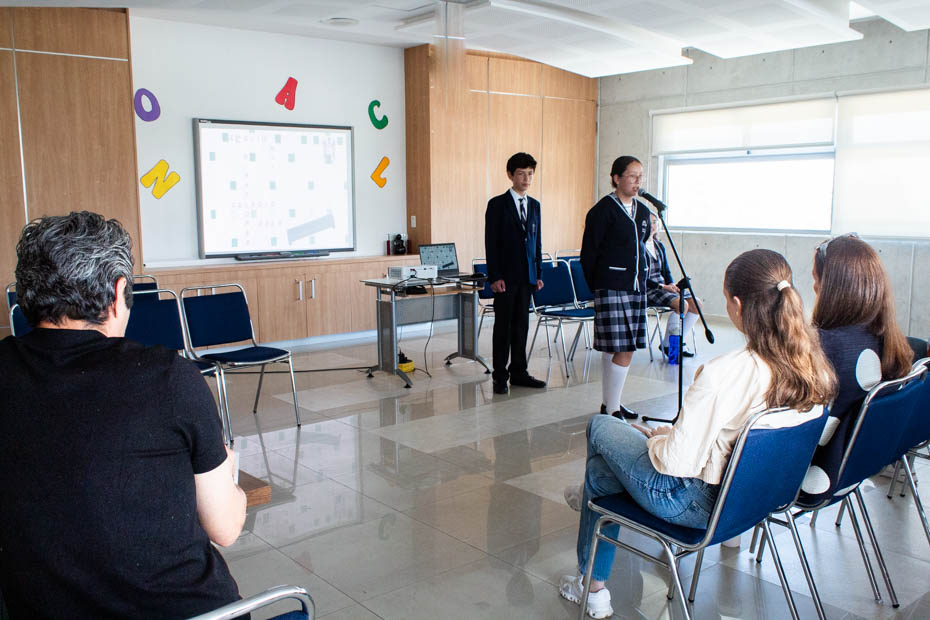 Ir a la Siguiente Foto