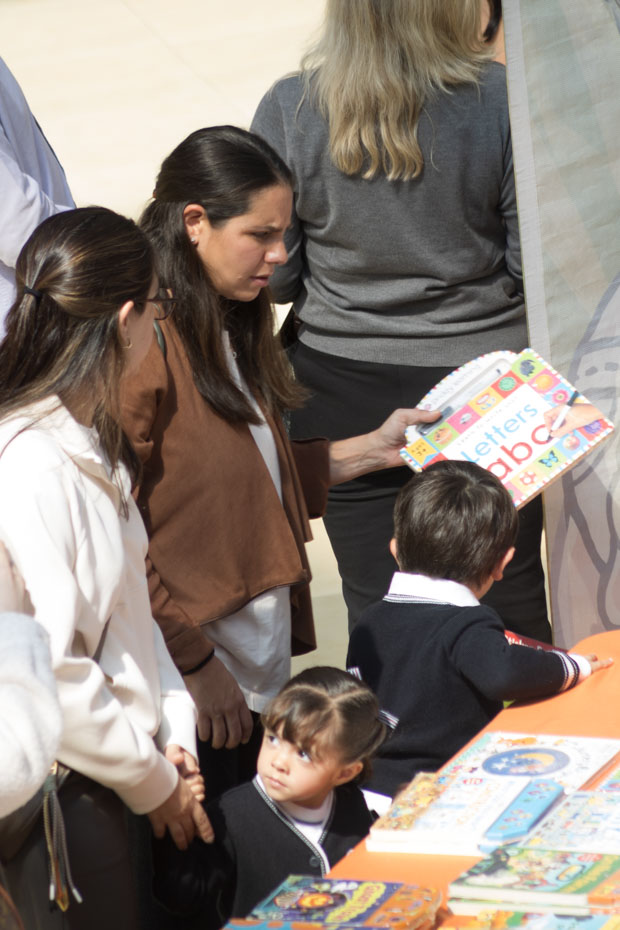 Ir a la Siguiente Foto