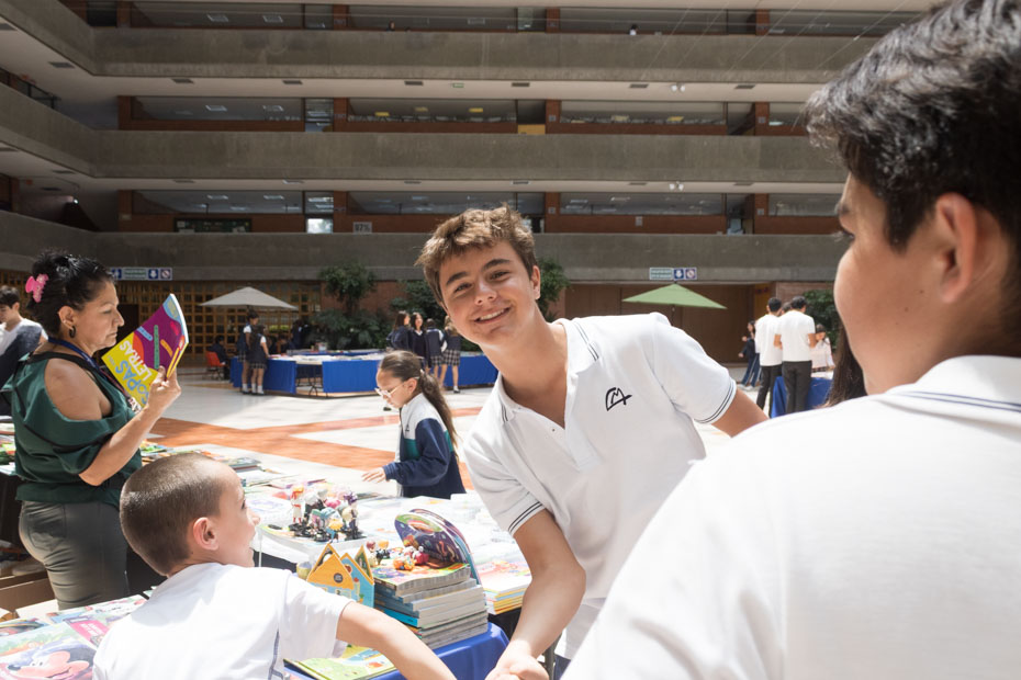 Ir a la Siguiente Foto