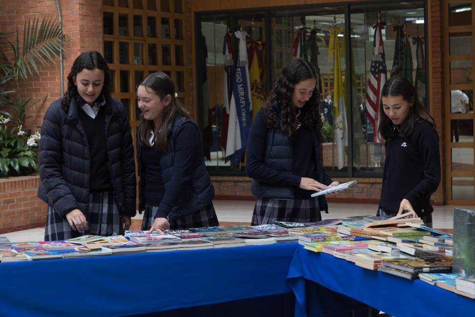 Ir a la Siguiente Foto